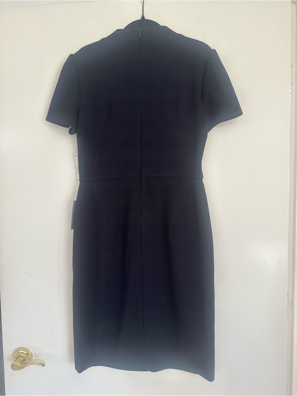 Navy Tie-Neck Short Sleeve Sheath Dress by Maggie London - Picture 2 of 3